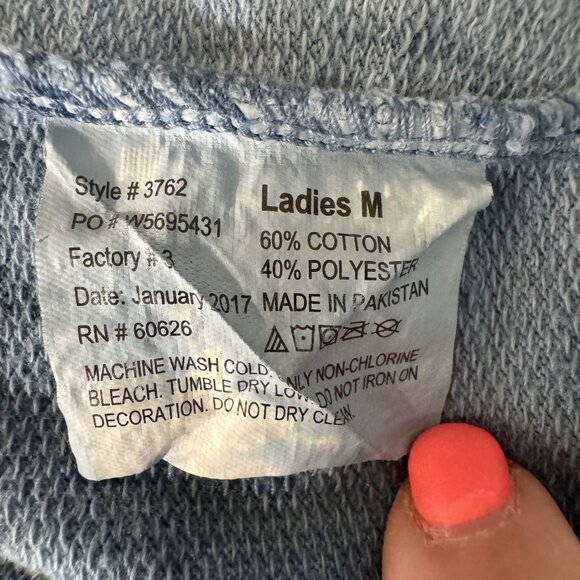 The Mountain NWT I Must Go Tie Dye Sweatshirt Ladies M Cotton Bld Blue Gorp Core - Picture 6 of 8